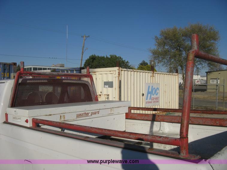 image for item B8245 1995 Ford F150 XL pickup truck