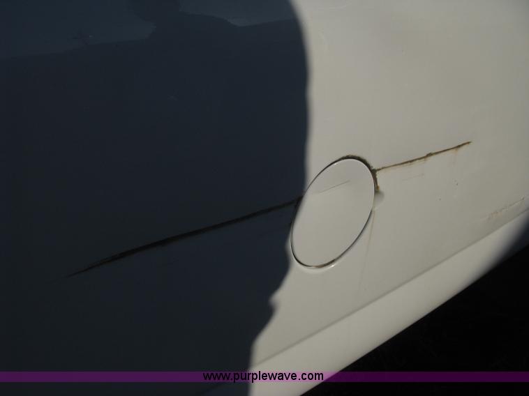 image for item B8246 2002 GMC Savana 2500 cargo van