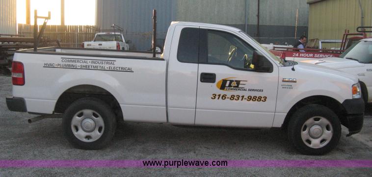 image for item B8247 2006 Ford F150 XL pickup truck