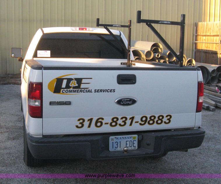 image for item B8247 2006 Ford F150 XL pickup truck