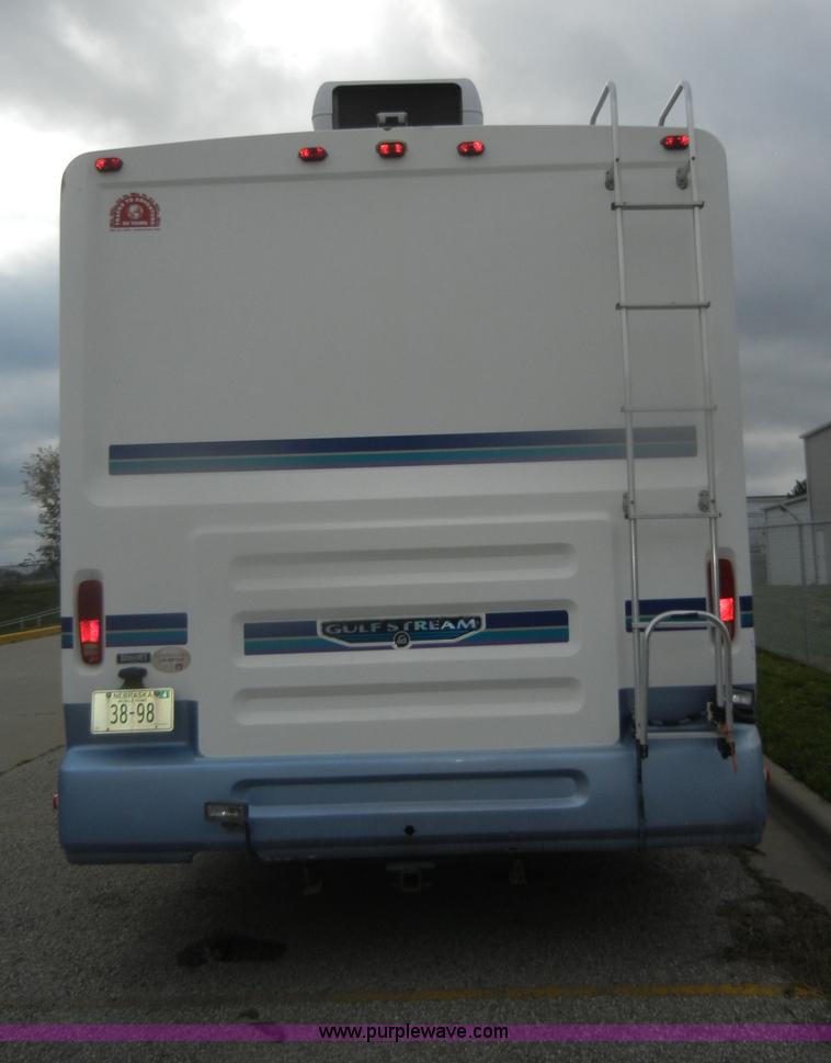 image for item D4750 1998 Gulf Stream Sun Voyager RV