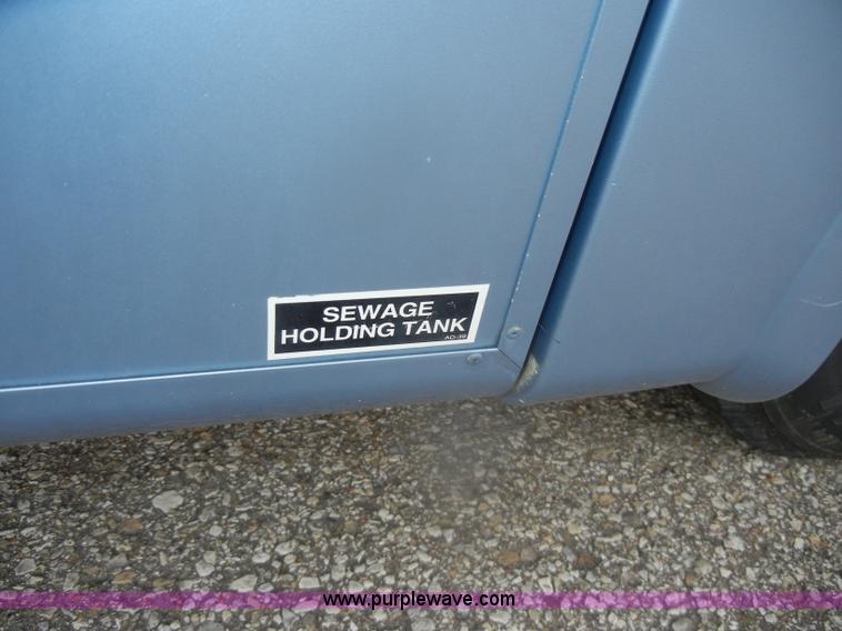 image for item D4750 1998 Gulf Stream Sun Voyager RV