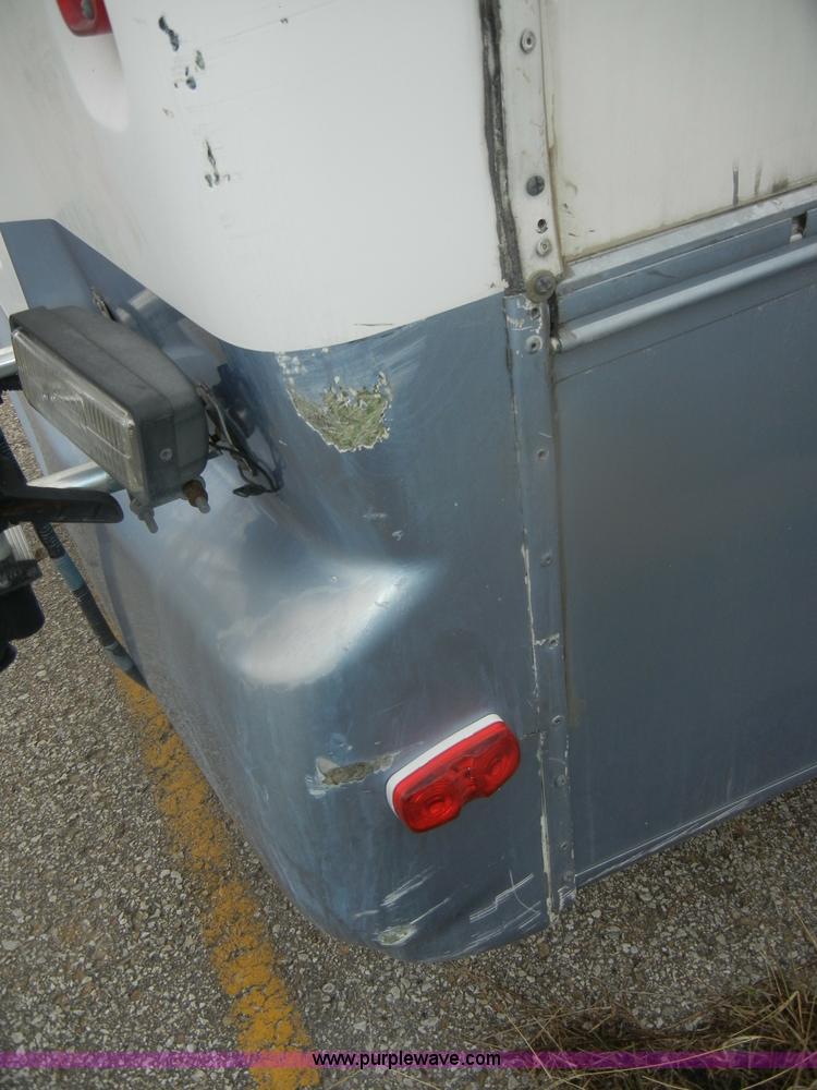 image for item D4750 1998 Gulf Stream Sun Voyager RV