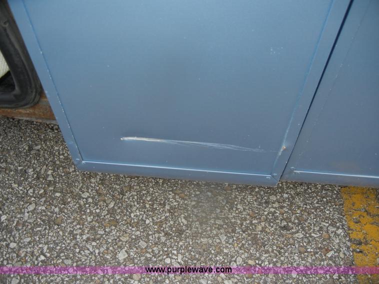 image for item D4750 1998 Gulf Stream Sun Voyager RV