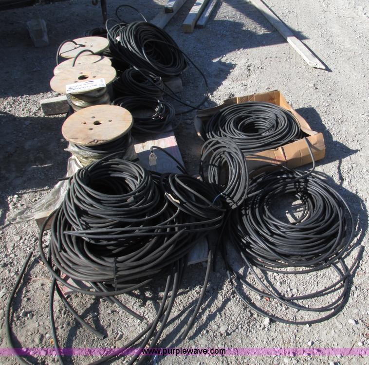 image for item E3558 Assorted steel braided hose