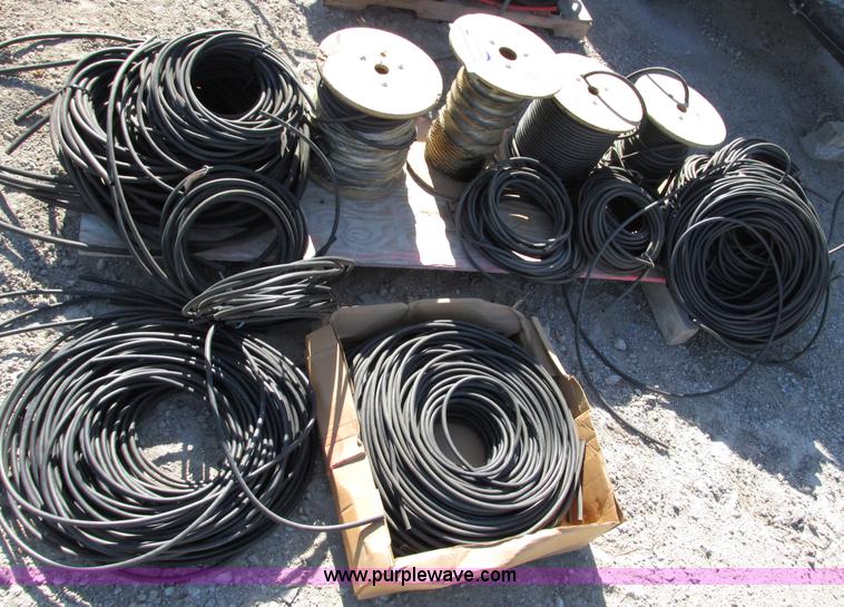 image for item E3558 Assorted steel braided hose