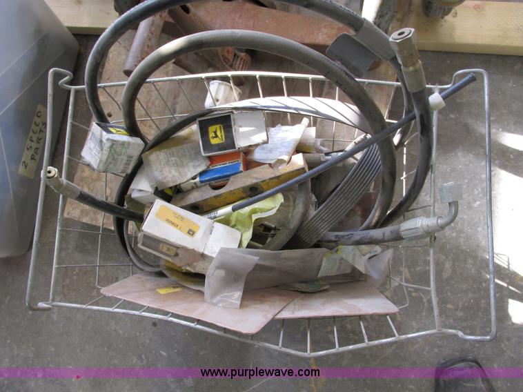 image for item E3561 Assorted tools