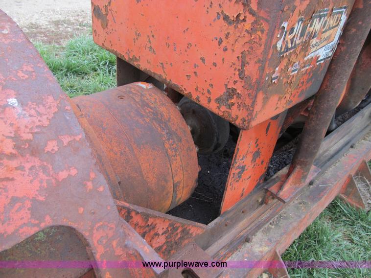 image for item E3572 American Auger boring machine