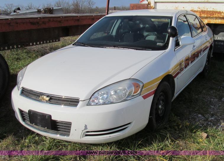 image for item E3574 2006 Chevrolet Impala Police