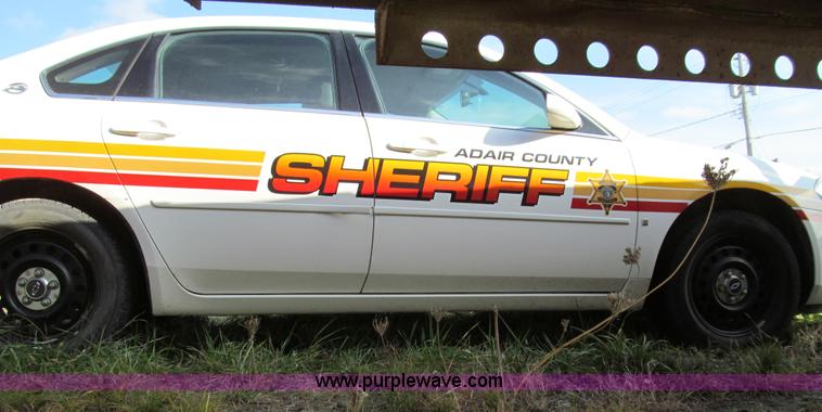 image for item E3574 2006 Chevrolet Impala Police