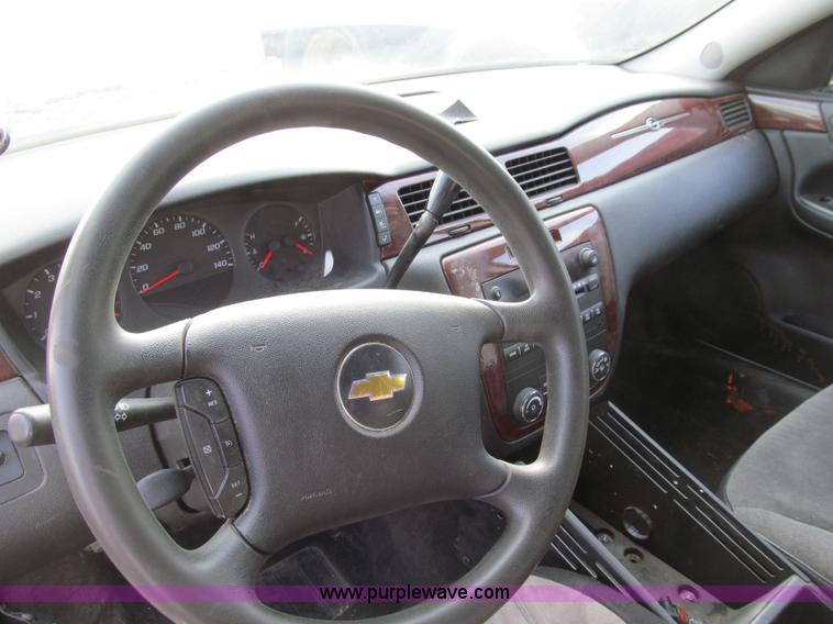 image for item E3574 2006 Chevrolet Impala Police