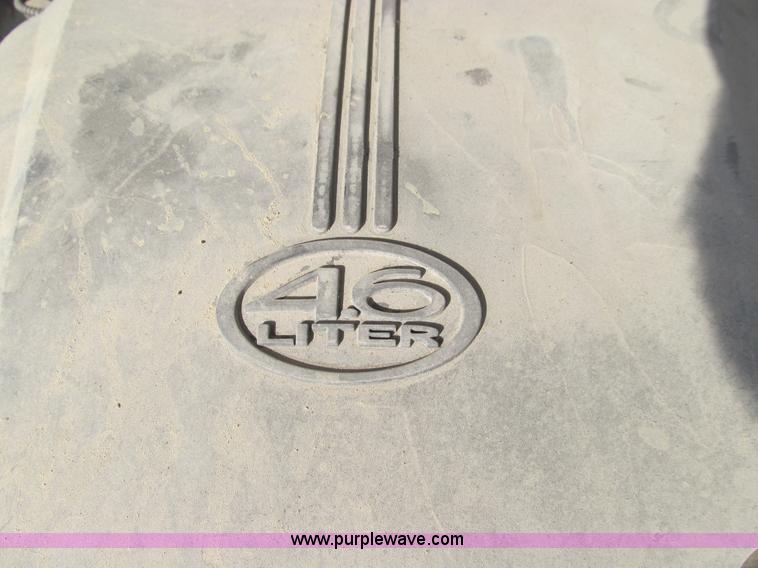 image for item E3575 2002 Ford Crown Victoria Police Interceptor