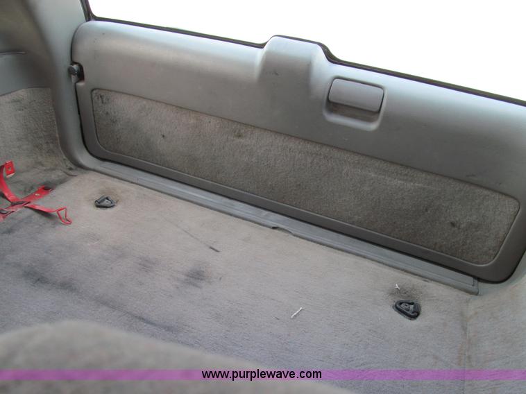 image for item E3576 1999 Chevrolet Blazer SUV