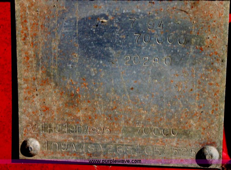 image for item E4225 1995 Daco dual tandem axle flatbed trailer