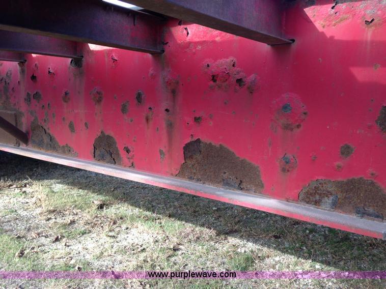 image for item E4225 1995 Daco dual tandem axle flatbed trailer