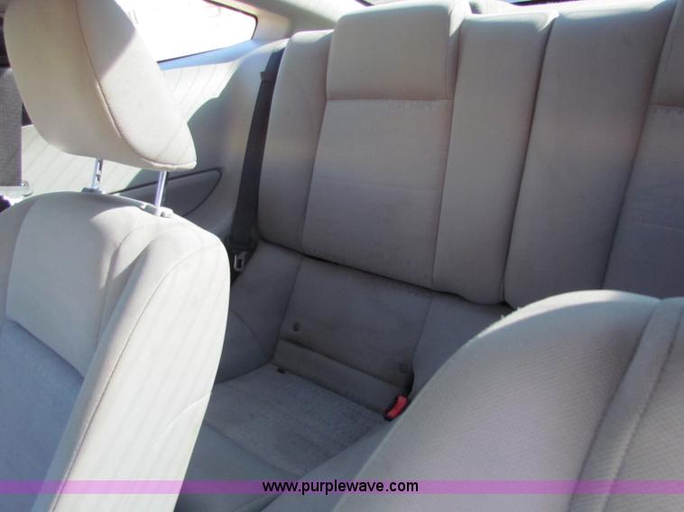 image for item E8182 2005 Ford Mustang