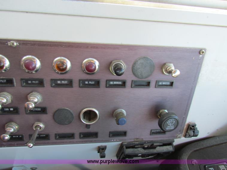 image for item E8183 2001 Blue Bird TC2000 school bus