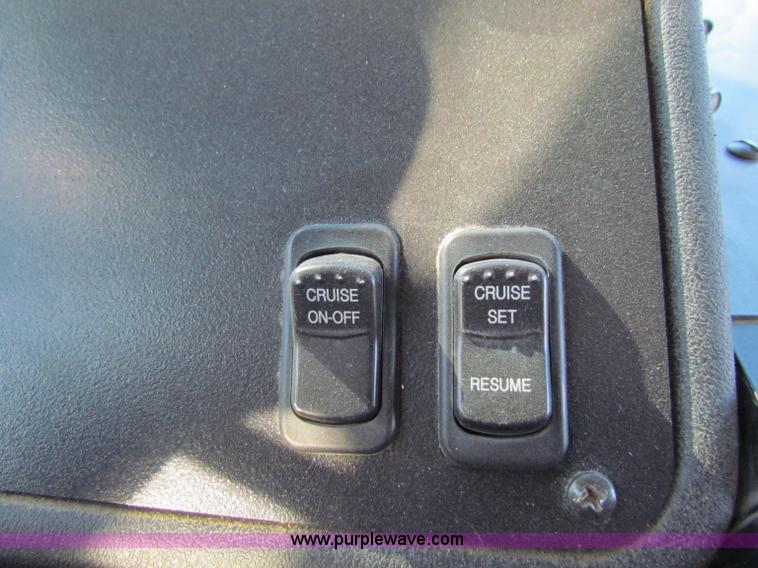 image for item E8183 2001 Blue Bird TC2000 school bus