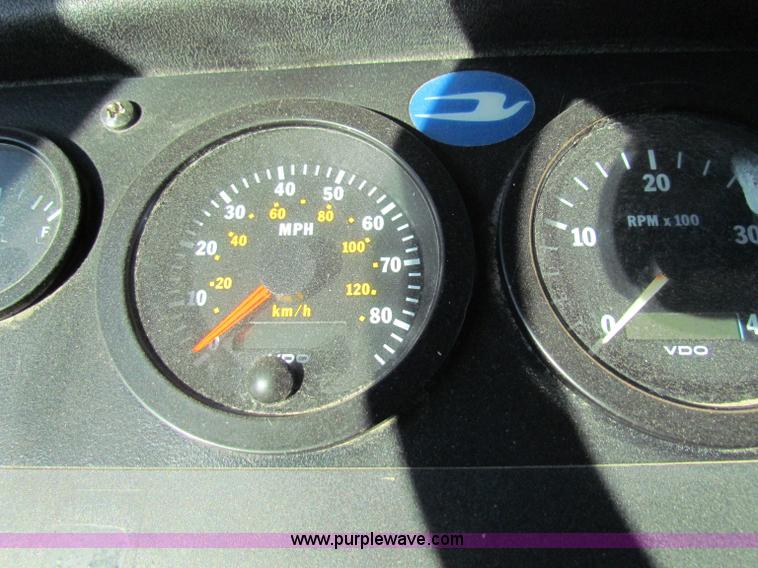 image for item E8183 2001 Blue Bird TC2000 school bus