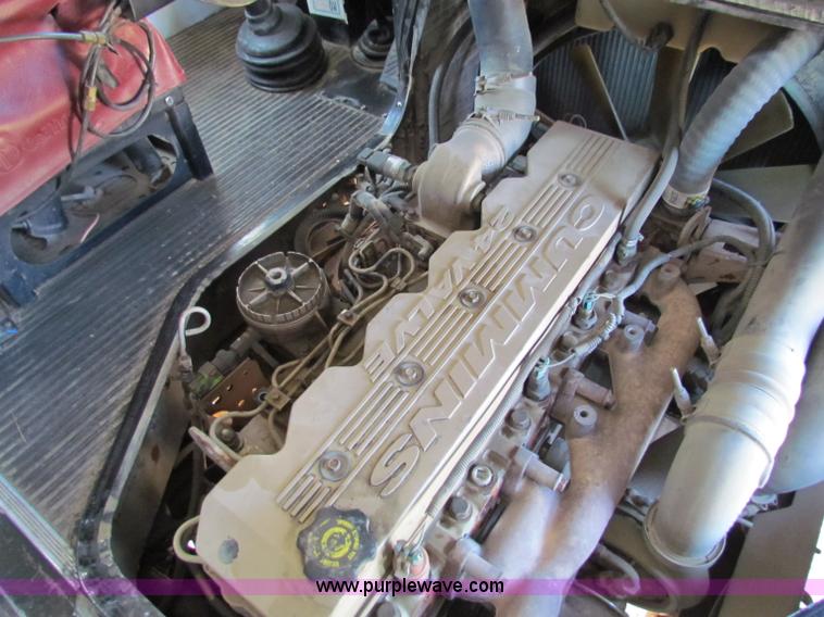 image for item E8183 2001 Blue Bird TC2000 school bus