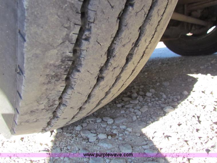 image for item E8183 2001 Blue Bird TC2000 school bus