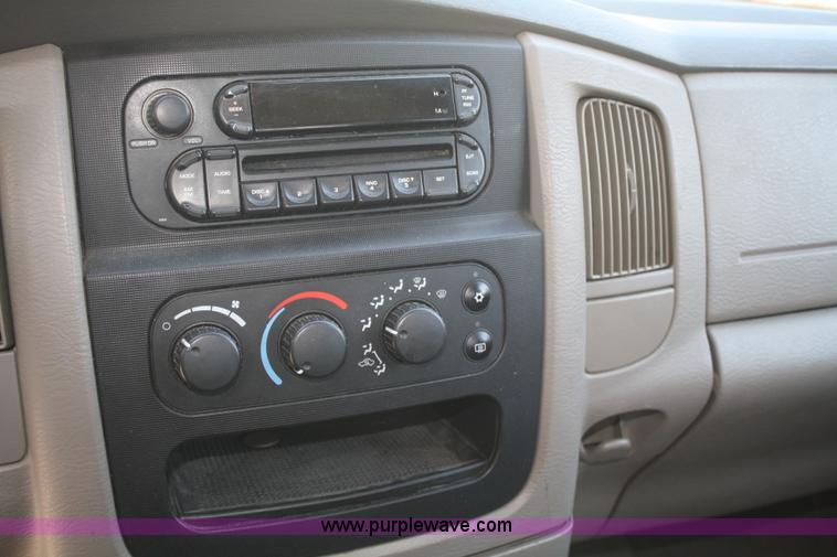 image for item F2505 2005 Dodge Ram 3500 Quad Cab pickup truck