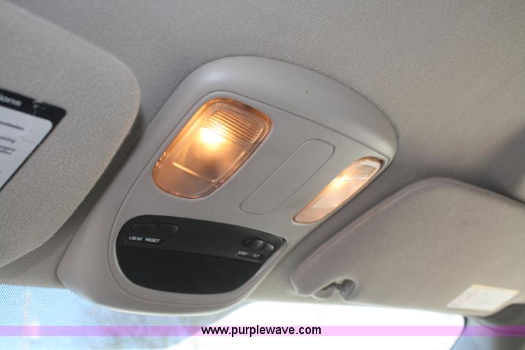 image for item F2505 2005 Dodge Ram 3500 Quad Cab pickup truck