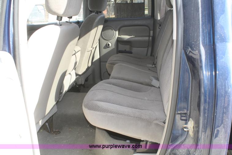 image for item F2505 2005 Dodge Ram 3500 Quad Cab pickup truck