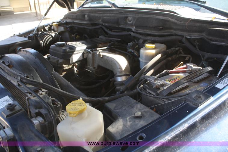 image for item F2505 2005 Dodge Ram 3500 Quad Cab pickup truck