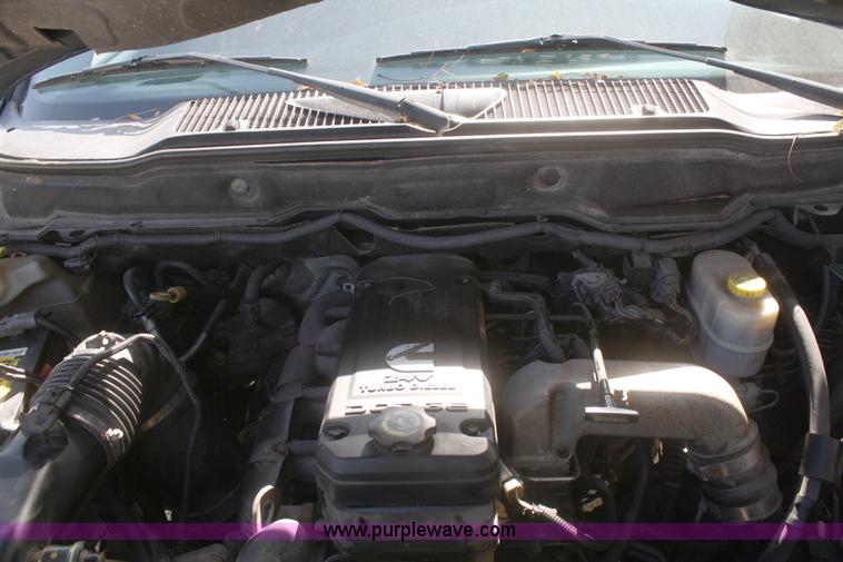 image for item F2505 2005 Dodge Ram 3500 Quad Cab pickup truck