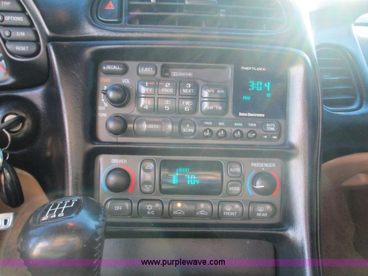 image for item F3067 1999 Chevrolet Corvette