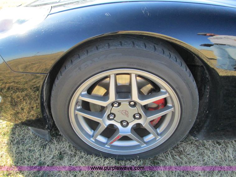 image for item F3067 1999 Chevrolet Corvette