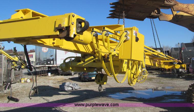 image for item F4664 Handling Systems Inc 3 ton overhead crane