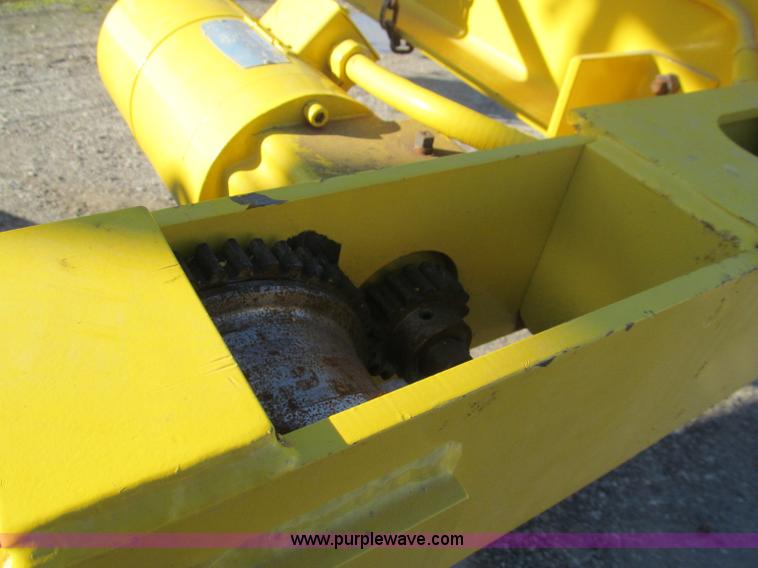 image for item F4664 Handling Systems Inc 3 ton overhead crane