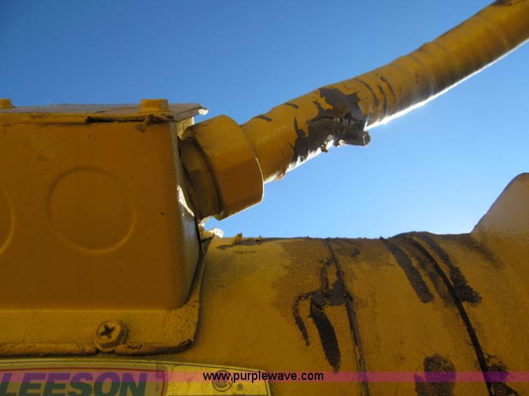 image for item F4664 Handling Systems Inc 3 ton overhead crane