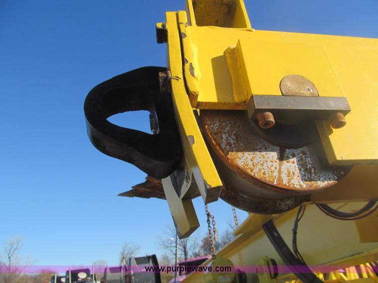 image for item F4664 Handling Systems Inc 3 ton overhead crane