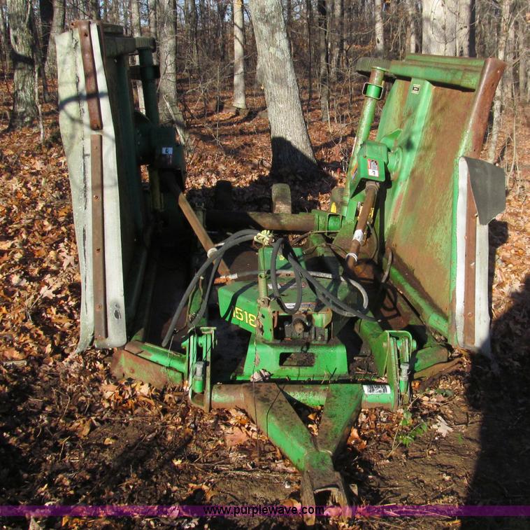 image for item F4667 John Deere 1578 batwing mower