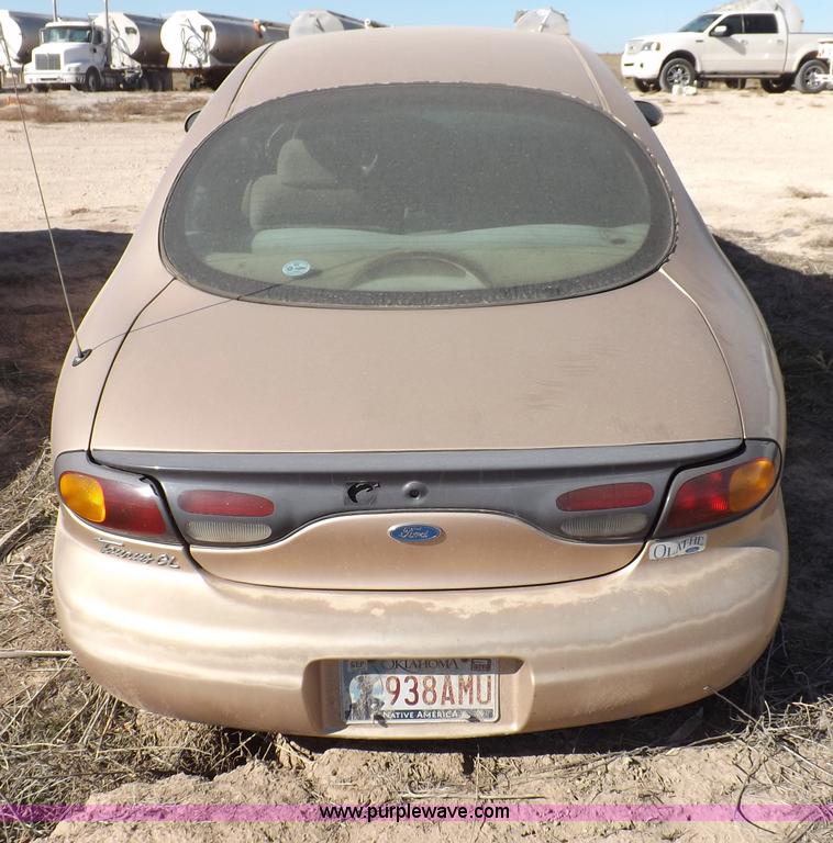 image for item F6298 1997 Ford Taurus GL