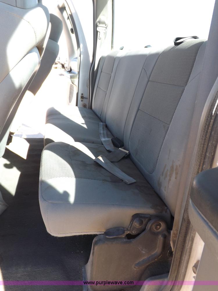 image for item F6299 2004 Ford F250 XLT Super Duty SuperCab pickup truck