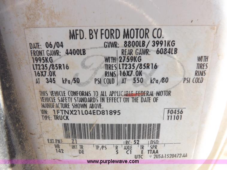 image for item F6299 2004 Ford F250 XLT Super Duty SuperCab pickup truck