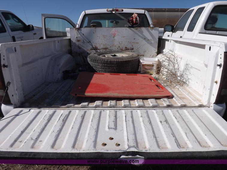 image for item F6300 2000 Chevrolet Silverado 1500 pickup truck