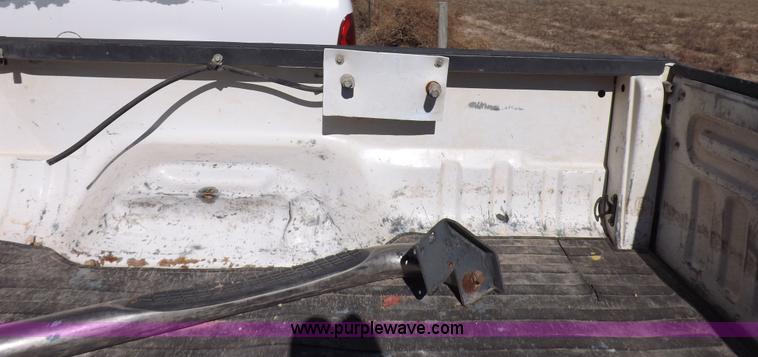 image for item F6301 2004 Ford F250 XLT Super Duty