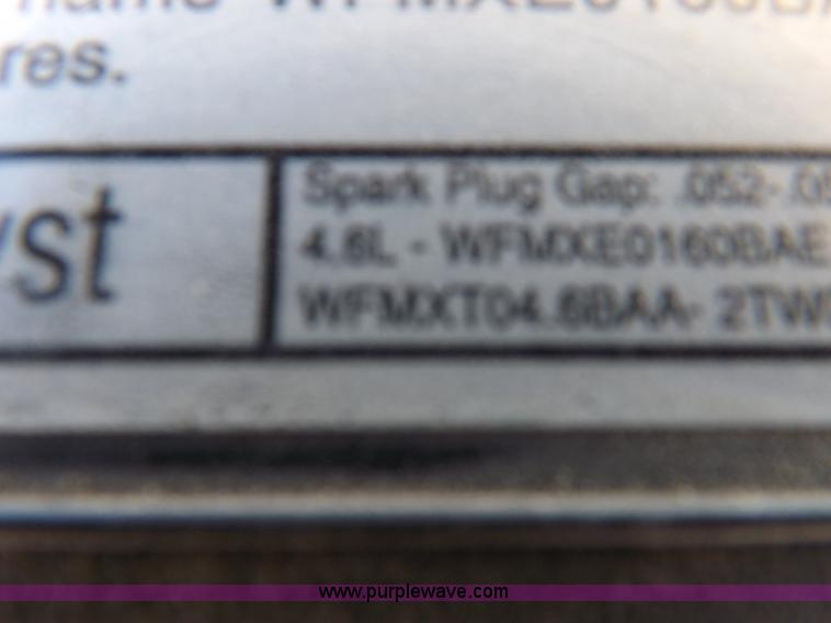 image for item F6302 1998 Ford F150 XL SuperCab pickup truck