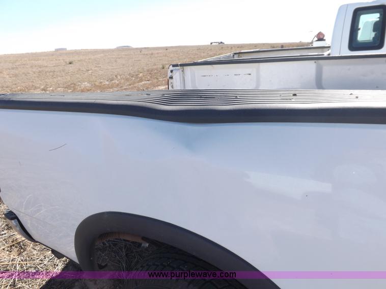 image for item F6302 1998 Ford F150 XL SuperCab pickup truck