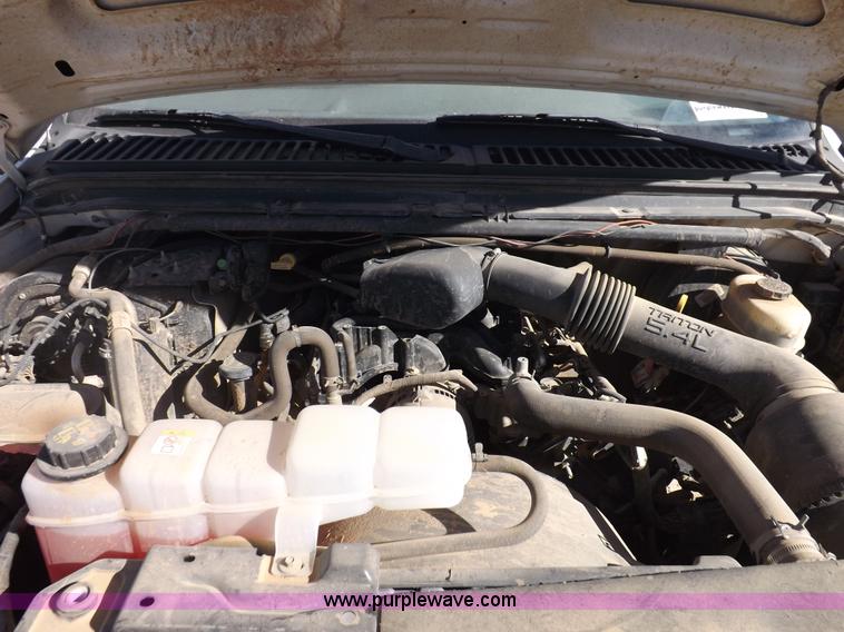 image for item F6305 2004 Ford F250 XLT Super Duty SuperCab pickup truck