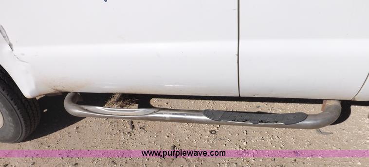 image for item F6305 2004 Ford F250 XLT Super Duty SuperCab pickup truck