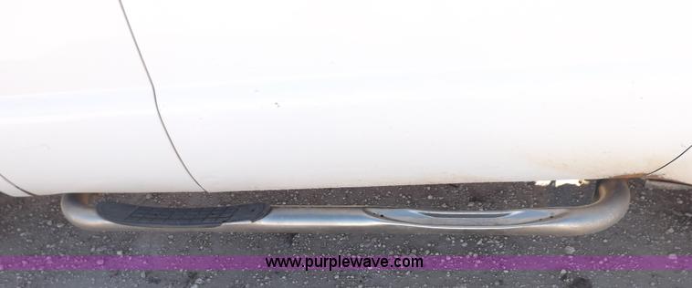 image for item F6305 2004 Ford F250 XLT Super Duty SuperCab pickup truck