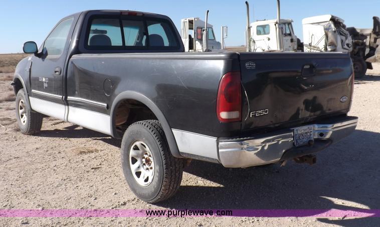 image for item F6308 1997 Ford F250 XL pickup truck