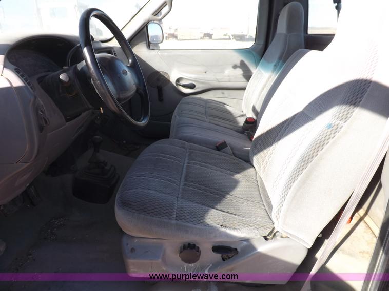 image for item F6308 1997 Ford F250 XL pickup truck
