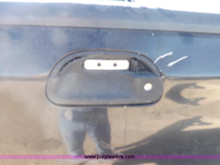 image for item F6308 1997 Ford F250 XL pickup truck